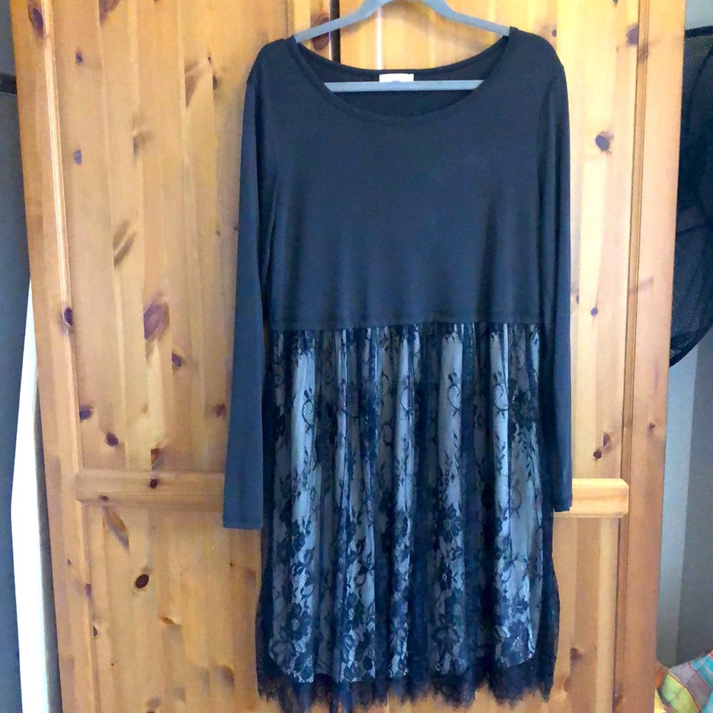 mystree Lacey jersey cocktail dress.L never worn comfy and stylish bluish grey.